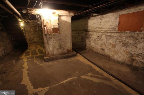 223 Washington St, Huntingdon PA 16652-1525 exterior