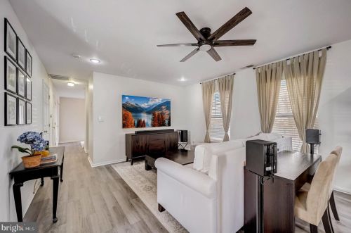 1930 Franklin St, Philadelphia PA 19122-1308 exterior