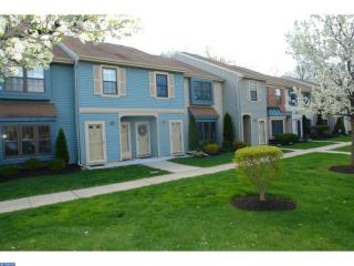 213 Wyndham Pl, Trenton NJ  08691-3139 exterior