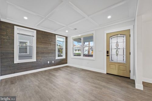 2207 Rand Pl, Washington DC 20002-1912 exterior