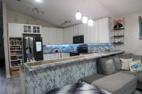 817 Avon Ct, Lake Mary, FL 32746-6430