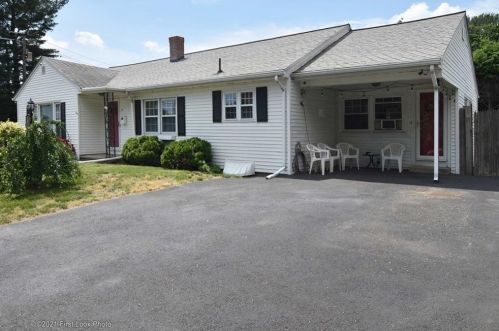 17 3rd St, Providence, RI 02911-3210