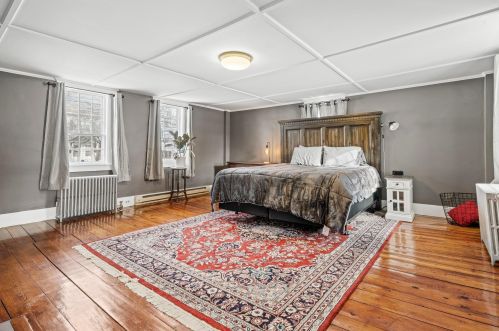 33 Washington St, Concord NH  03301-4341 exterior