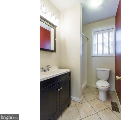 517 Juniper St, Philadelphia PA 19147-1036 exterior