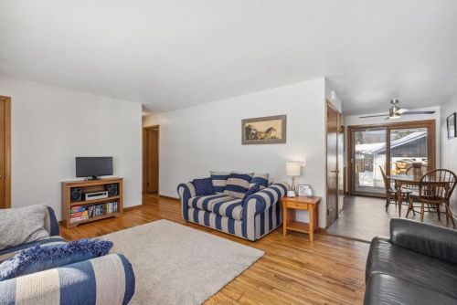 4785 Karen Pl, Saint Paul MN  55110-2933 exterior