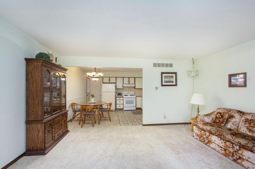 5647 Leisure South Dr, Grand Rapids MI 49548-6851 exterior