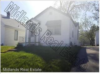 2210 58th St, Omaha NE  68104-4816 exterior