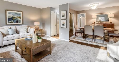 2685 Centennial Ct, Alexandria VA 22311-1304 exterior