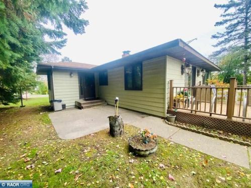 520 41 St, Hibbing MN 55746-3282 exterior
