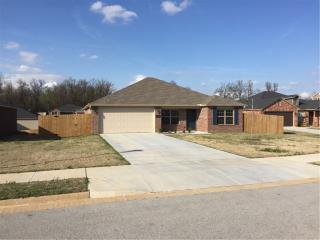3234 Laurel Spring Cv, Springdale AR  72762-5506 exterior