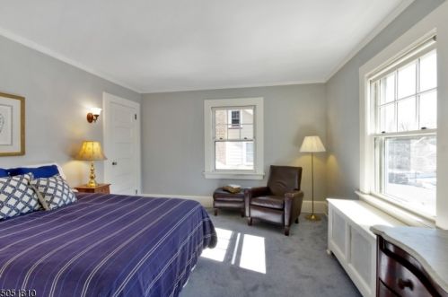 26 Harvard St, Montclair NJ 07042-5028 exterior