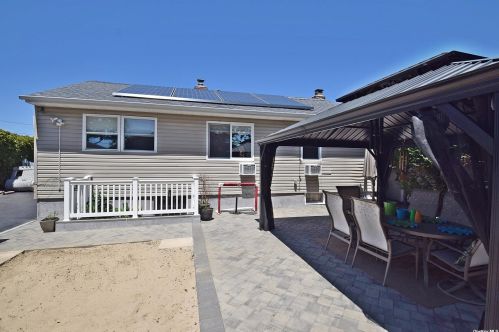 614 Bermuda Rd, Babylon NY 11704-7426 exterior