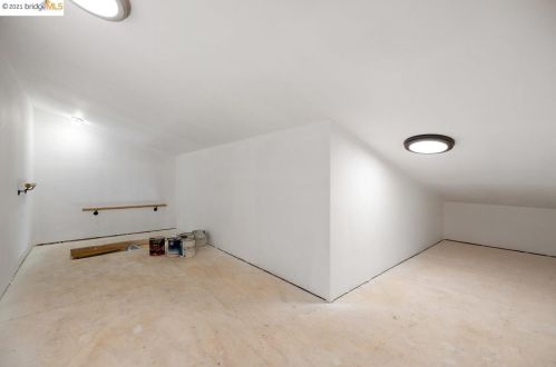 1429 10th St, Berkeley CA 94710-2328 exterior