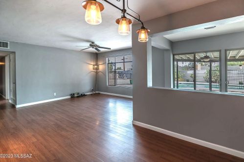 5441 7 St, Tucson AZ 85719-5410 exterior