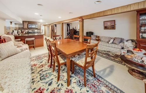 2513 Walton St, Chicago IL 60622-4510 exterior