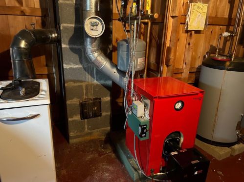 90 Community Dr, Concord NH 03303-1407 exterior