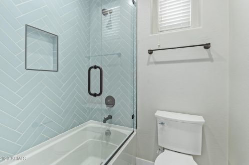 21713 38th Way, Phoenix AZ  85050-4923 exterior