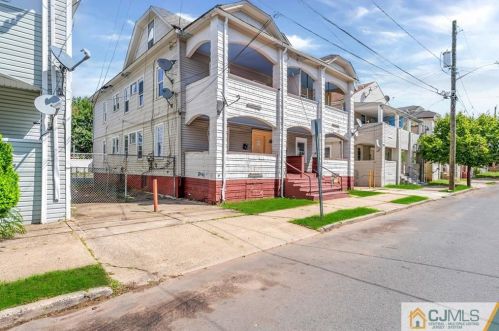 193 Lawrence St, New Brunswick, NJ 08901-3483