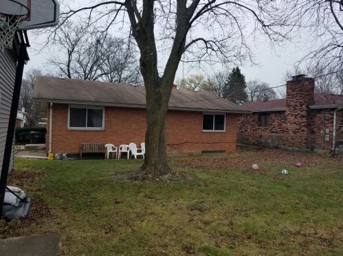 2020 Chestnut St, Waukegan IL 60085-3806 exterior