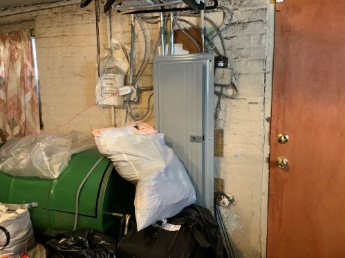 1305 Mayfield Ave, Chicago IL 60638-4405 exterior