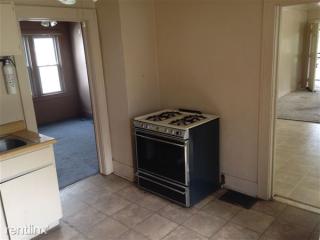 432 Orchard Ave, Meskegon MI  49442-3628 exterior