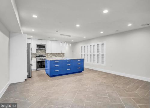 1337 Massachusetts Ave, Washington DC  20003-1540 exterior