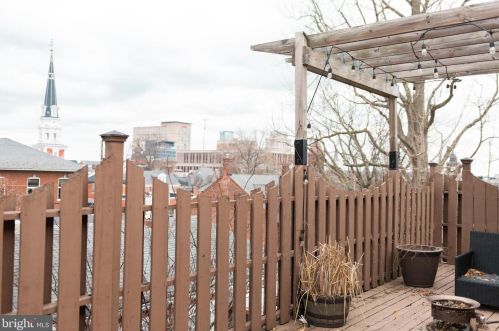 138 Lime St, Lancaster PA 17602-4325 exterior