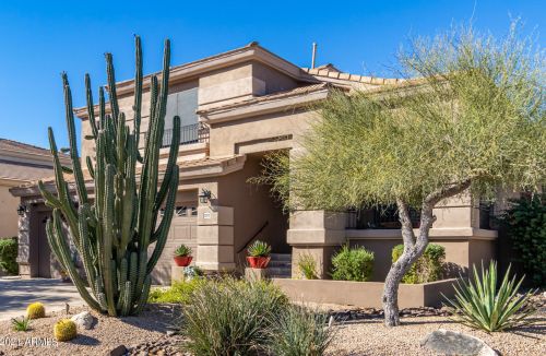 23002 52nd St, Phoenix AZ 85018-4402 exterior