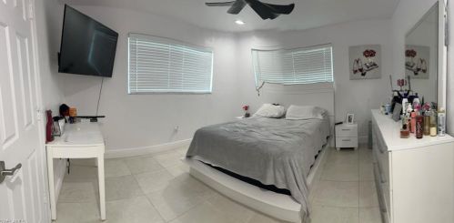 5241 Hunter Blvd, Naples FL 34116-6254 exterior