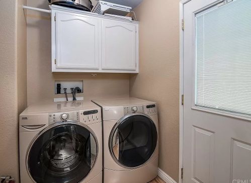 103 Ln Ronda, Tustin CA 92780-7479 exterior