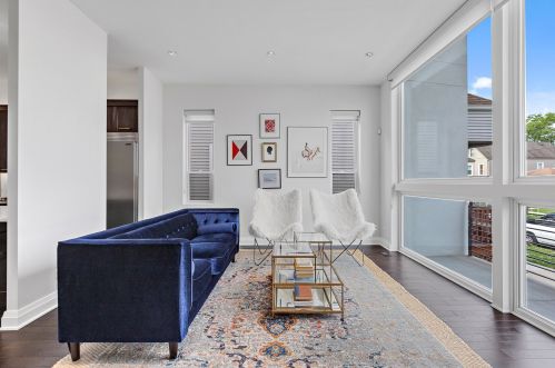 3413 Kolmar Ave, Chicago, IL 60641-3823