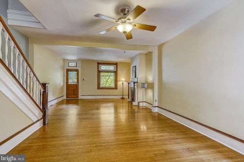 8104 Ardleigh St, Philadelphia PA 19118-3415 exterior