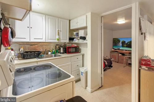 1217 Ingraham St, Washington DC 20011-3122 exterior