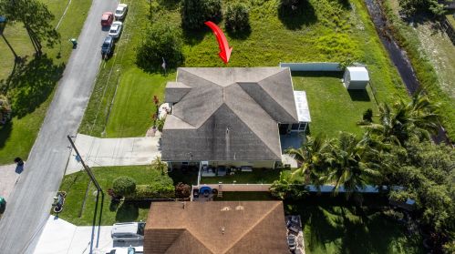 1080 Romaine Ln, Fort Pierce FL 34953-3675 exterior