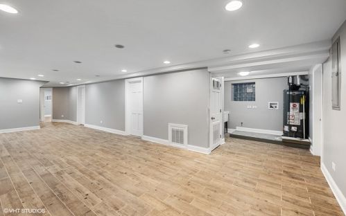 7718 Wood St, Chicago IL  60620-4443 exterior