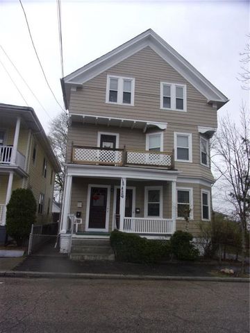 59 Chatham St, Providence, RI 02904-2511