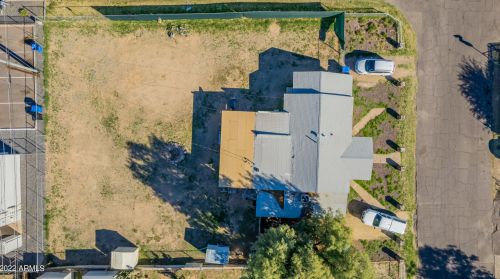 748 Carol Ave, Phoenix AZ 85021-2088 exterior