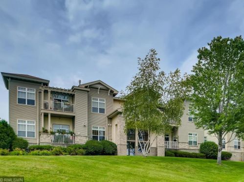 1256 County Road D, Saint Paul MN  55109-6032 exterior