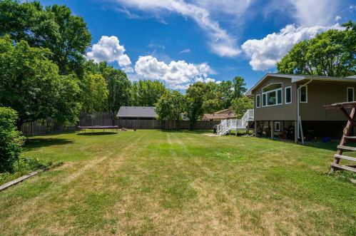 1480 3 Oaks Ave, Maple Plain MN 55359-9528 exterior