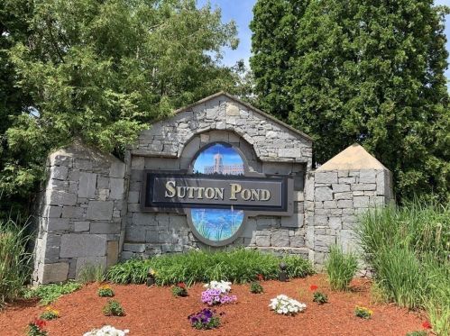 148 Main St, North Andover MA 01845-2442 exterior