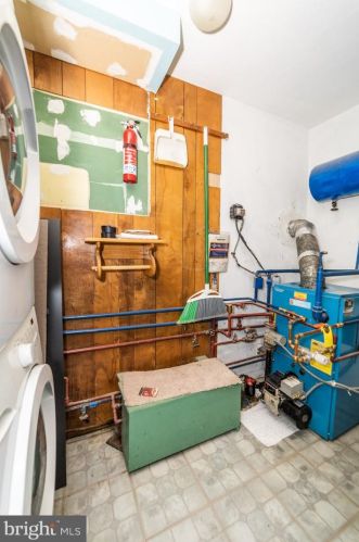 41 Norman St, Chester PA 19014-2140 exterior