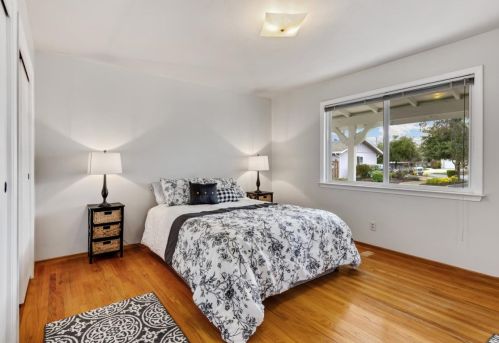 775 Prestwick Ct, Sunnyvale CA  94087-4861 exterior