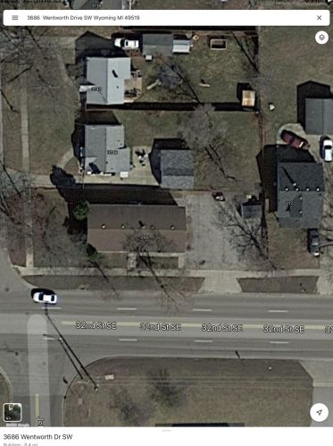 205 32nd St, Grand Rapids MI 49508-3305 exterior