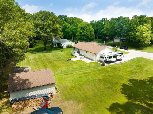 265 Mararebecah Ln, Meskegon MI 49442-1577 exterior