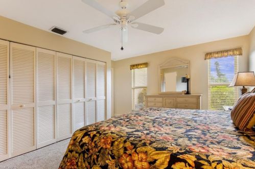 3115 Boca Ciega Dr, Naples FL 34112-6105 exterior