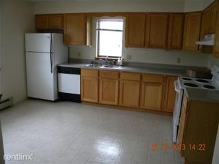 200 Maple Ave, Gaylord MI  49735-1644 exterior