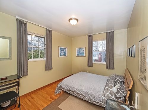 574 Clemson Dr, Pittsburgh PA exterior