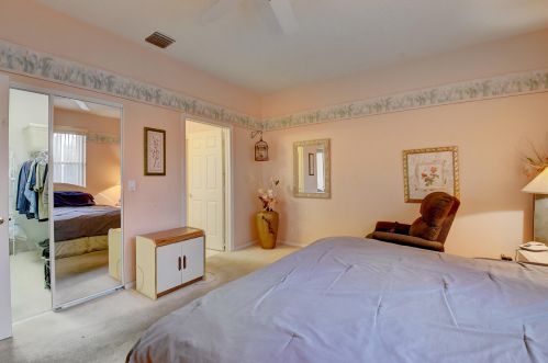 5827 Is Reach Ln, Boynton Beach FL exterior