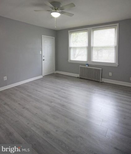 3301 D St, Washington, DC 20019-2328