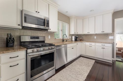 1196 Holland St, Bham MI 48009-6848 exterior